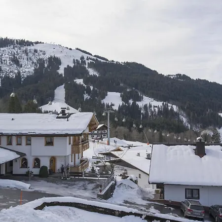 Apartament Haus Malerwinkl Ellmau