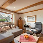 Haus Malerwinkl Apartment Ellmau